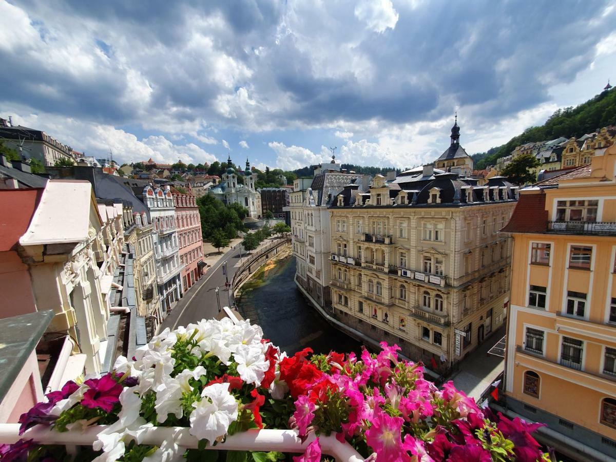 Madonna Apartments Karlovy Vary Exterior foto