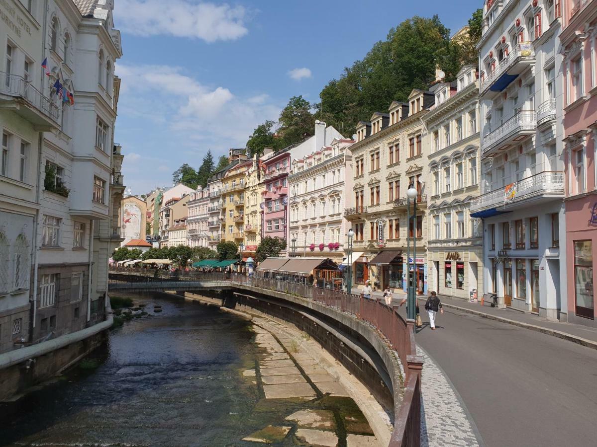 Madonna Apartments Karlovy Vary Exterior foto