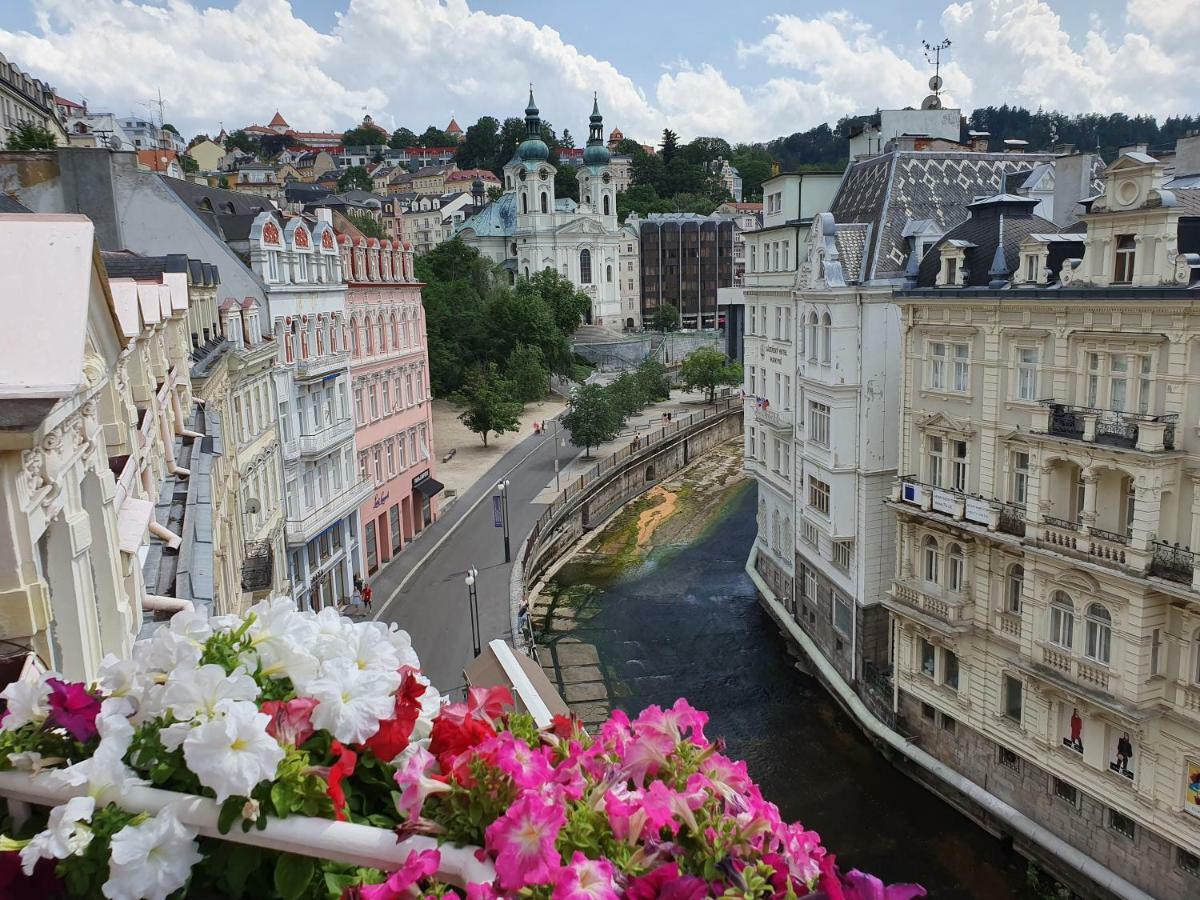 Madonna Apartments Karlovy Vary Exterior foto