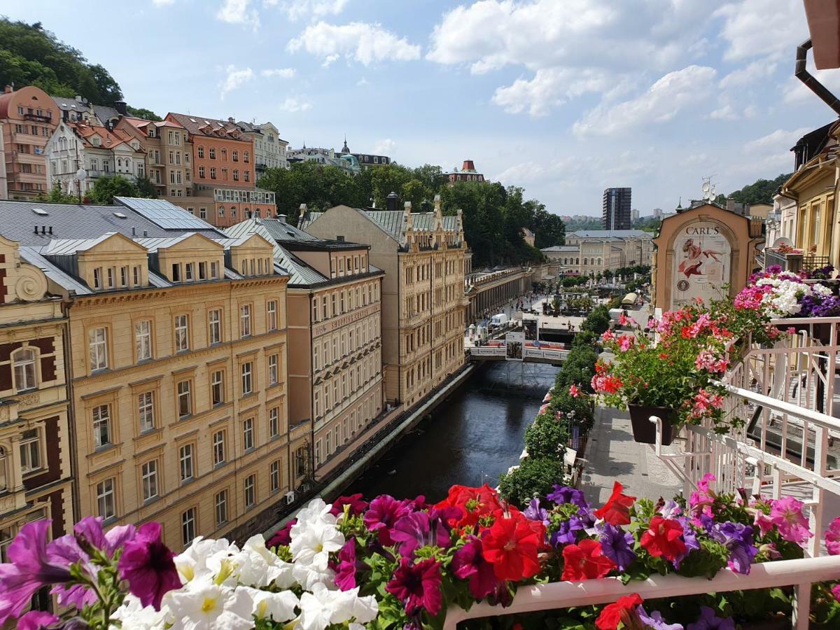 Madonna Apartments Karlovy Vary Exterior foto